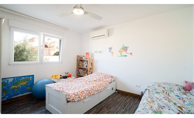 Reventa - Villa - Ciudad Quesada - Town Center