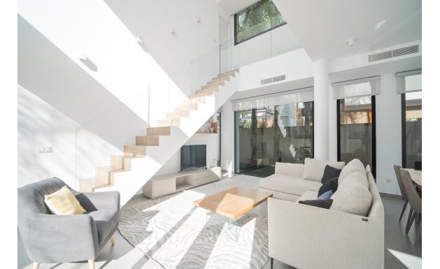 Reventa - Villa - Ciudad Quesada - Pueblo Bravo