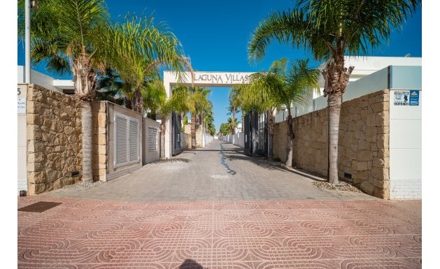 Reventa - Villa - Ciudad Quesada - Pueblo Bravo