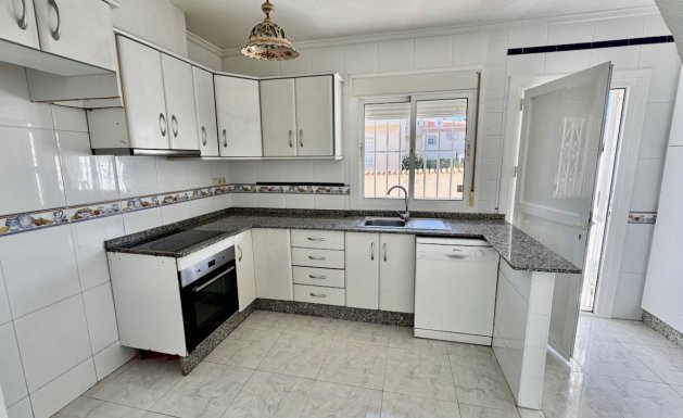 Reventa - Villa - Ciudad Quesada - Lo Pepin