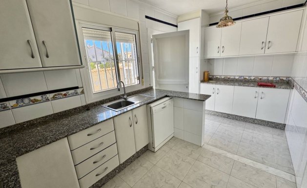 Reventa - Villa - Ciudad Quesada - Lo Pepin