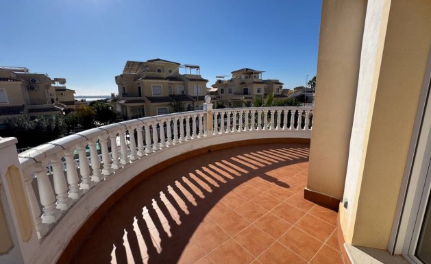 Reventa - Villa - Ciudad Quesada - Lo Pepin