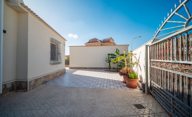 Reventa - Villa - Ciudad Quesada - Town Center