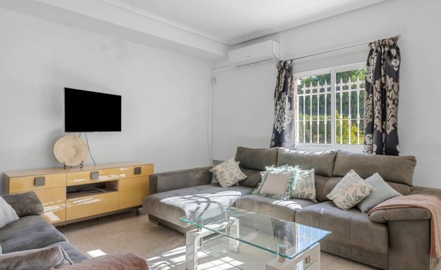 Reventa - Villa - Ciudad Quesada - Dona Pepa