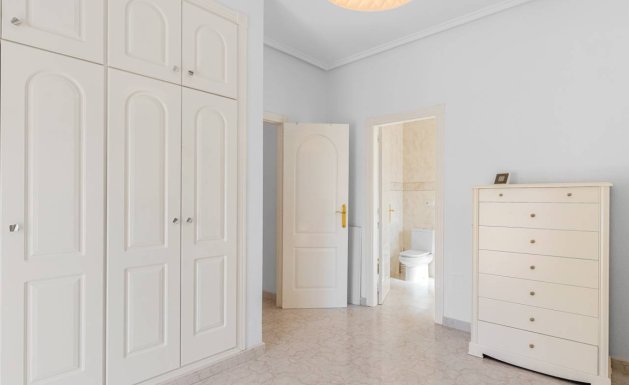 Reventa - Villa - Ciudad Quesada - Dona Pepa