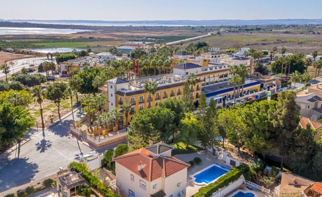 Reventa - Villa - Ciudad Quesada - Dona Pepa