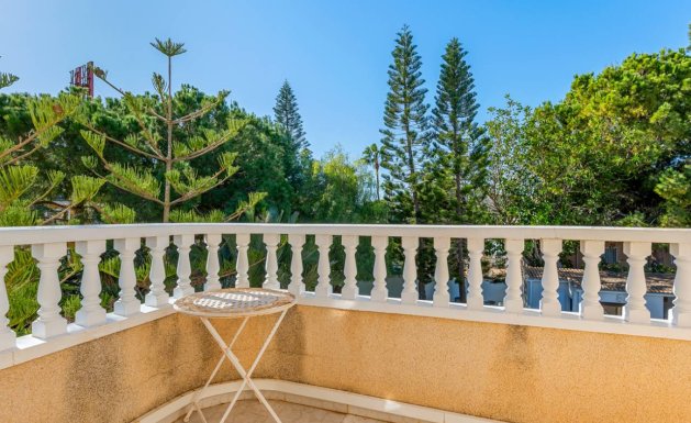 Reventa - Villa - Ciudad Quesada - Dona Pepa