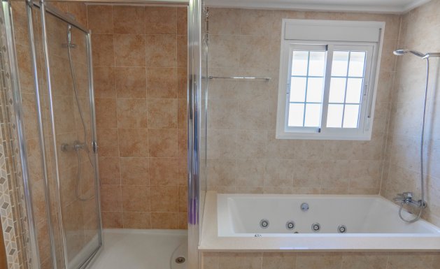 Reventa - Villa - Ciudad Quesada - Dona Pepa