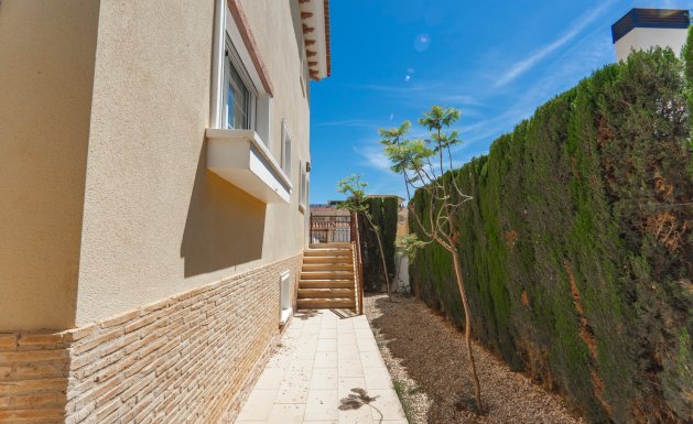 Reventa - Villa - Ciudad Quesada - Dona Pepa