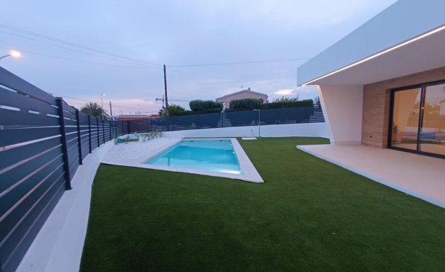 Reventa - Villa - Ciudad Quesada - Town Center