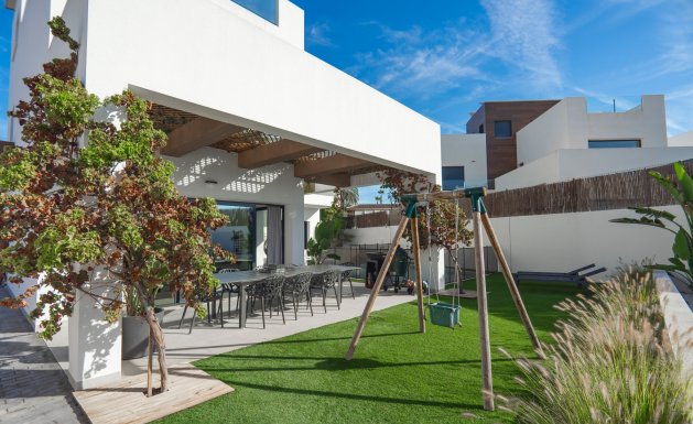 Reventa - Villa - Ciudad Quesada - Town Center