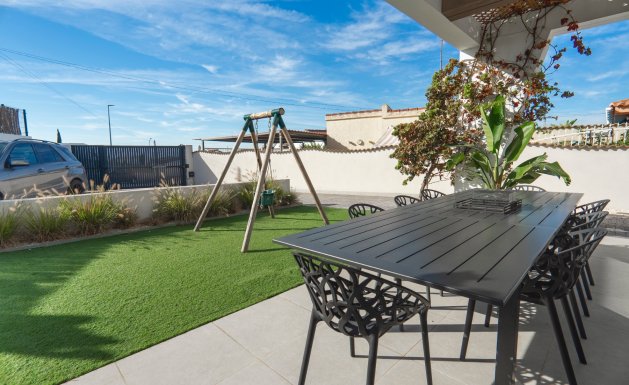 Reventa - Villa - Ciudad Quesada - Town Center