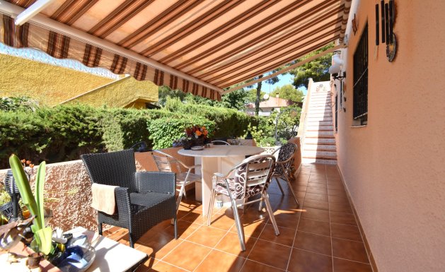 Herverkoop - Detached House / Villa - Orihuela Costa - Los Balcones