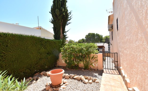 Herverkoop - Detached House / Villa - Orihuela Costa - Los Balcones