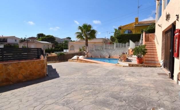 Herverkoop - Detached House / Villa - Orihuela Costa - Los Balcones
