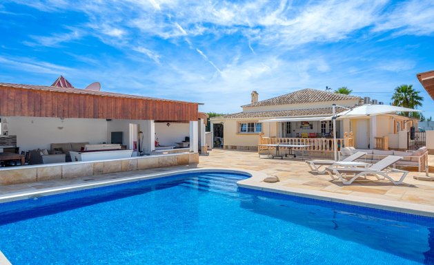 Herverkoop - Country Property - Almoradí - Las Heredades