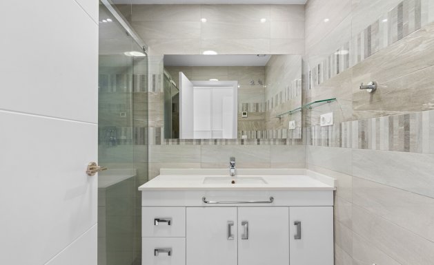 Herverkoop - Apartment - Torrevieja - Punta Prima