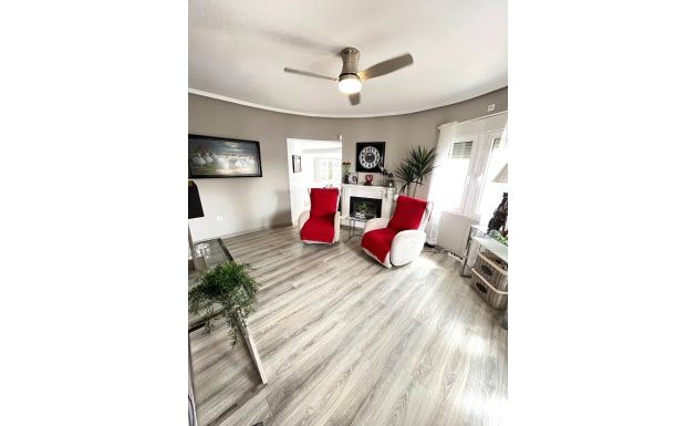 Resale - Detached House / Villa - Ciudad Quesada - Central Quesada