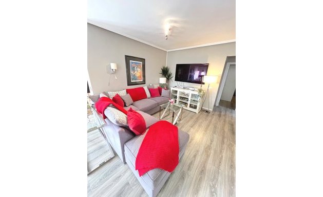 Resale - Detached House / Villa - Ciudad Quesada - Central Quesada