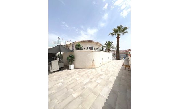 Resale - Detached House / Villa - Ciudad Quesada - Central Quesada