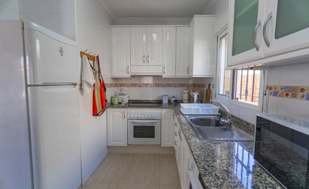 Herverkoop - Detached House / Villa - Guardamar del Segura - El Raso