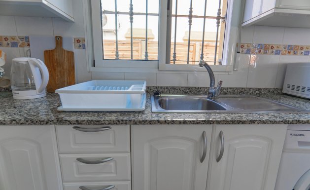 Herverkoop - Detached House / Villa - Guardamar del Segura - El Raso