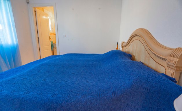 Herverkoop - Detached House / Villa - Guardamar del Segura - El Raso