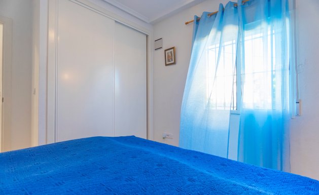 Herverkoop - Detached House / Villa - Guardamar del Segura - El Raso