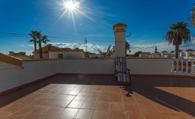 Herverkoop - Detached House / Villa - Guardamar del Segura - El Raso