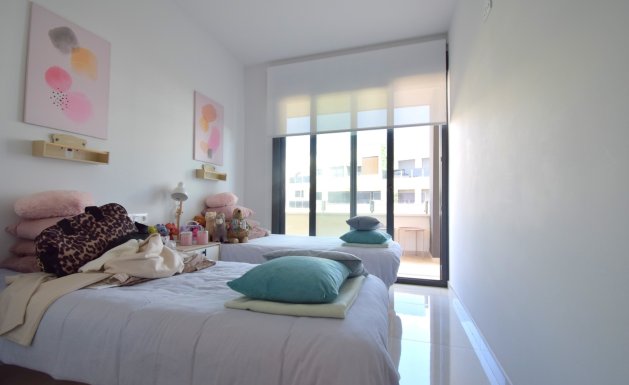 Herverkoop - Apartment - Orihuela Costa - Playa Flamenca