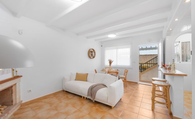 Resale - Chalet - Orihuela Costa - Villamartin