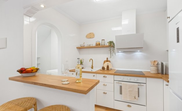 Resale - Chalet - Orihuela Costa - Villamartin