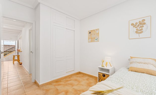 Resale - Chalet - Orihuela Costa - Villamartin