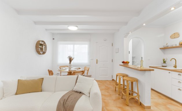 Resale - Chalet - Orihuela Costa - Villamartin