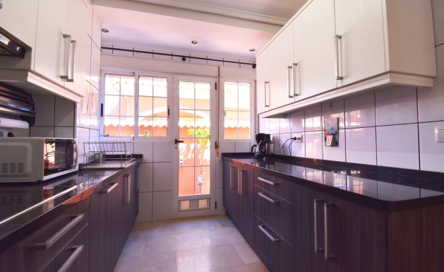 Herverkoop - Detached House / Villa - Orihuela Costa - Playa Flamenca