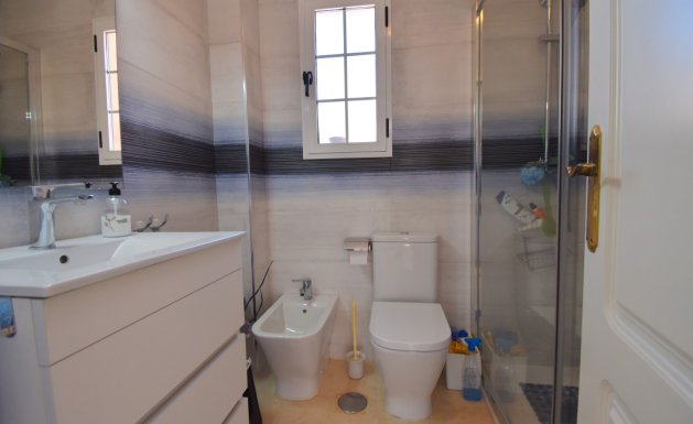 Herverkoop - Detached House / Villa - Orihuela Costa - Playa Flamenca