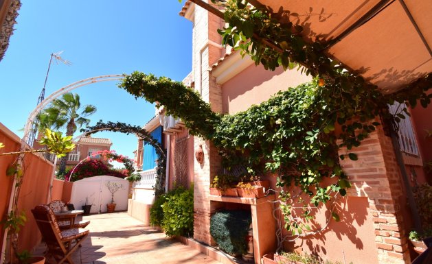 Herverkoop - Detached House / Villa - Orihuela Costa - Playa Flamenca