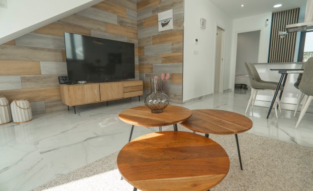 Herverkoop - Detached House / Villa - Torrevieja - La Florida