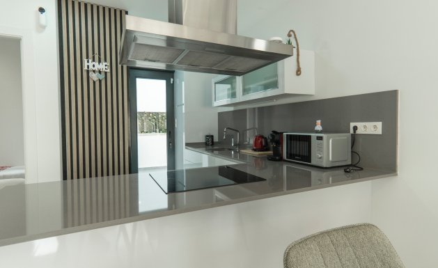 Herverkoop - Detached House / Villa - Torrevieja - La Florida