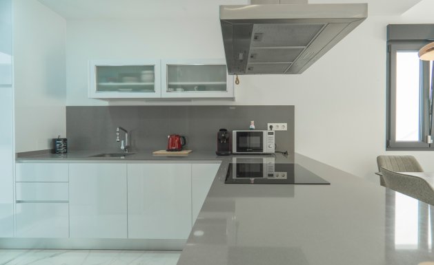 Herverkoop - Detached House / Villa - Torrevieja - La Florida