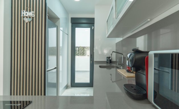 Herverkoop - Detached House / Villa - Torrevieja - La Florida