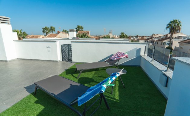 Herverkoop - Detached House / Villa - Torrevieja - La Florida