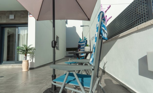 Herverkoop - Detached House / Villa - Torrevieja - La Florida