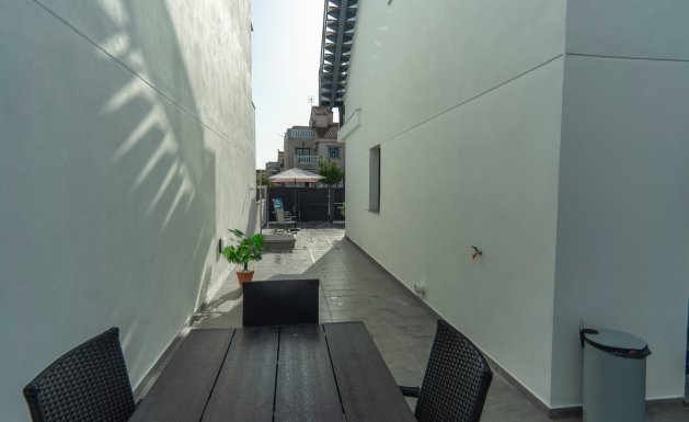 Herverkoop - Detached House / Villa - Torrevieja - La Florida