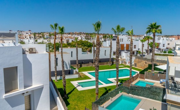 Herverkoop - Villa - Orihuela Costa - Villamartín