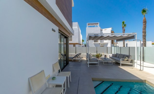 Herverkoop - Villa - Orihuela Costa - Villamartín