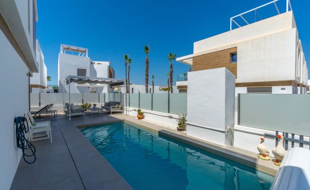 Herverkoop - Villa - Orihuela Costa - Villamartín