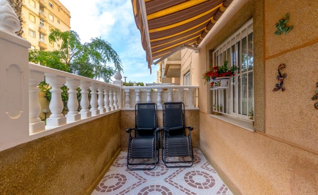 Herverkoop - Apartment - Torrevieja - Centro