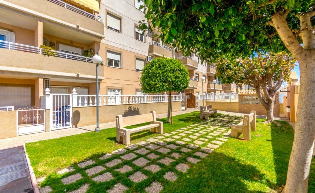 Herverkoop - Apartment - Torrevieja - Centro