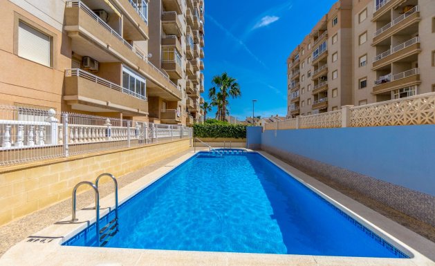 Herverkoop - Apartment - Torrevieja - Centro